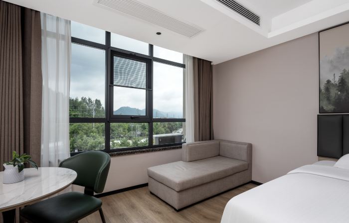 GreenTree Inn·Smart Choice (Chizhou Qingyang Bus Station Branch)
