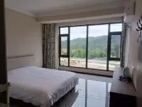 Jingya Homestay - Mountain View