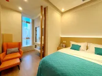 Manster Yaju Boutique Stay (Guiyang Fangyuanhui Dolphin Plaza) Hotels in Huaguoyuan Area