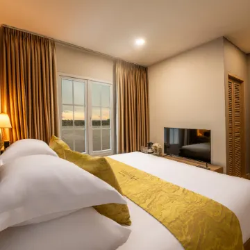 Ali Grand Hotel