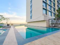 Paradigm Residence by RR JBcity - Pools