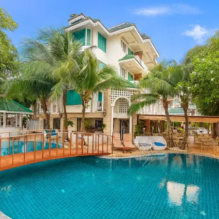 The Taksim Royal Beachfront Resort