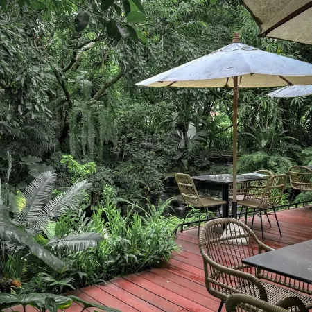 Anna-Nava Pakkret Hotel
