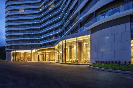 RONGYUANHOTEL Отели рядом с достопримечательностью «Jinyintan Beach»