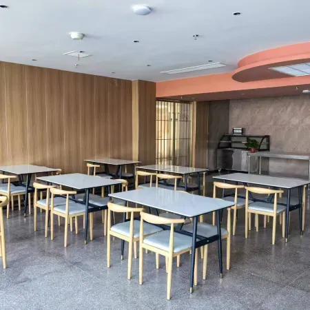 New Bolangsha Hotel (dl Fat Donglai Branch)