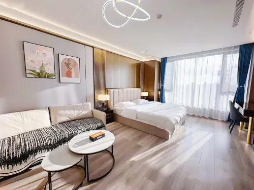 Yicheng Hotel (Wanda Plaza)