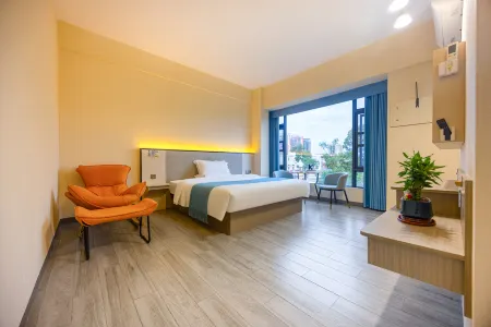 Luoding City Story Hotel