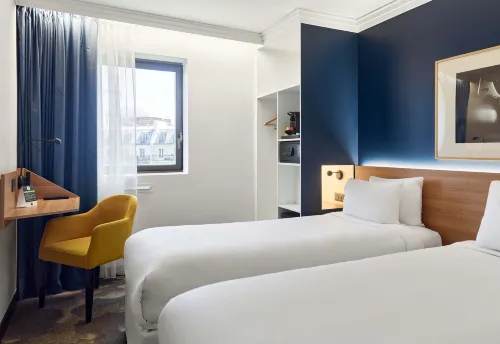 B&B HOTEL Paris 17 Batignolles
