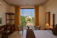 DERA PICHOLA- A Lake Facing Boutique Hotel