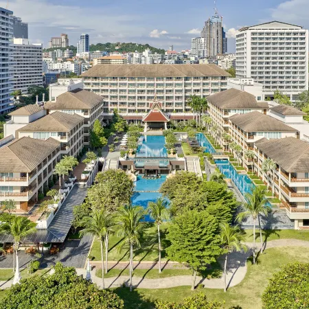 The Heritage Pattaya Beachfront Resort