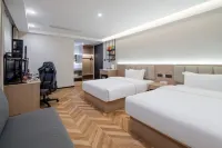 SOLO E-Sports Hotel (Jiashan Sports Center Sanda College) - Esports