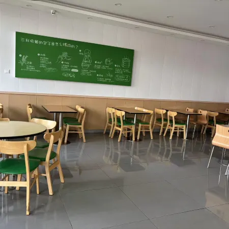 Home Inn Plus·Yun Hotel (Huimin Lizhuang People's Hospital Branch)