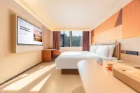 Orange Hotel (Lijiang Ancient City Waterwheel Branch) - جديد