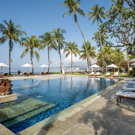 Ramayana Candidasa Beach Resort Отели рядом с достопримечательностью «Пляж Вайт-Сэнд»
