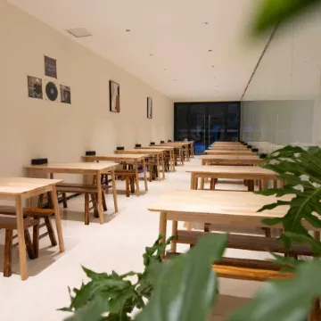 Fengjie Qutang Yijing Hotel