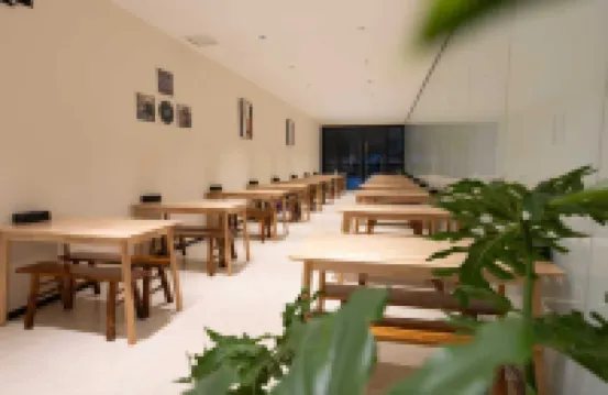 Fengjie Qutang Yijing Hotel