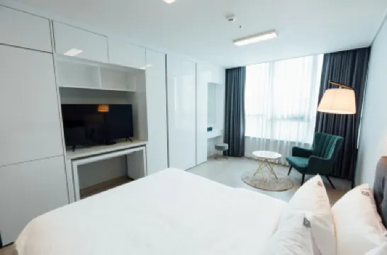 celebrity stay Hotels in Songdo