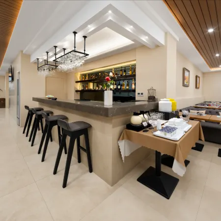 Rose Holiday Hotel