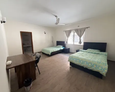 WhiteHouse Karachi โรงแรมในการาจี