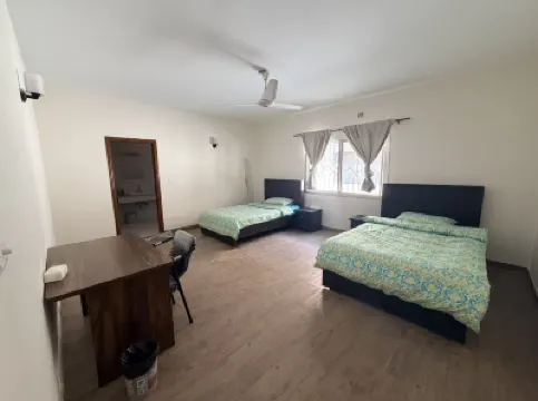 WhiteHouse Karachi Hotels in 