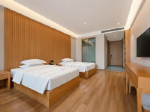 Ba Renju Hotel (Enshi Railway Station Branch) Hotels in Enshi City