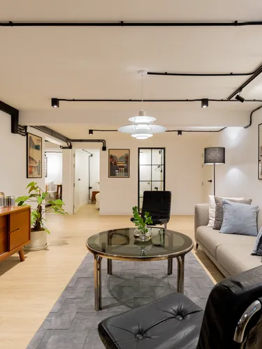 รูปภาพของMid Century House Chiang mai