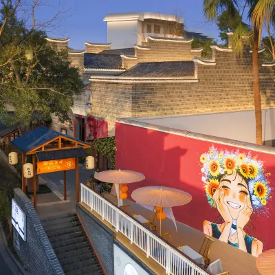 Yugu Terrace · Thirteen Homestays Hotels near The Ancient Bridge