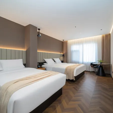 Tranqiut Elegant Hotel