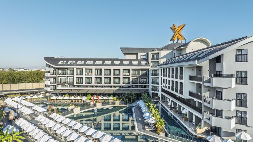 The X Belek