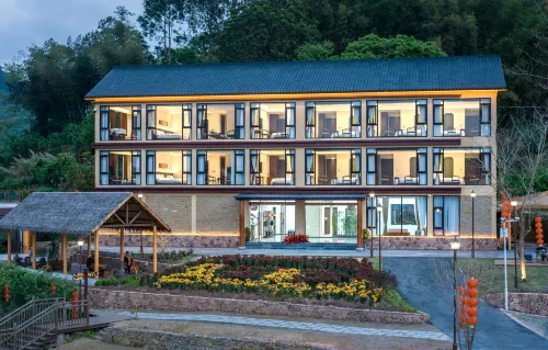 Xinyi Jian Shan Yun She Wild Luxury Outdoor Vacation Stay - Pet friendly