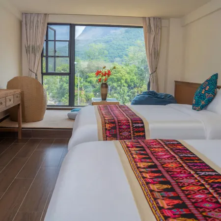 Changjiang Lihuaniang Homestay
