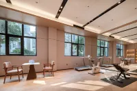 Tianyue Hotel (Qinzhou Baishihu Park Wuyue Plaza Branch) - Gym