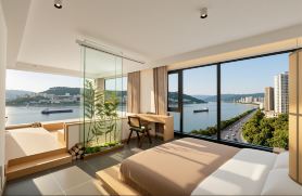 Guojing South Homestay (Wanzhou Changjiang Star)
