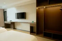 Shuyi Hotel (Hakka Culture Square Bobai Bus Terminal) - 2-Star