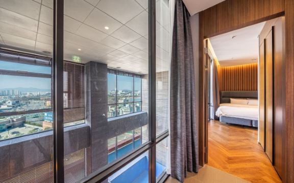 Partyz Hotel Hotels in Suwon