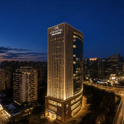Lis Future Hotel (Zhengwuqu Swan Lake Wanda) Hotel dekat Jingui