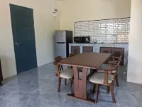 Baroza Lanta House - Condos