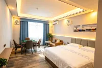 8 Days Hotel
