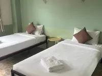 Phoemphoon 1 Hotel Hoteles en Nan