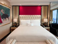 The Trans Luxury Hotel Surabaya Hotels near Grahadi Building