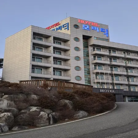 Yangyang Mobydick Hotel