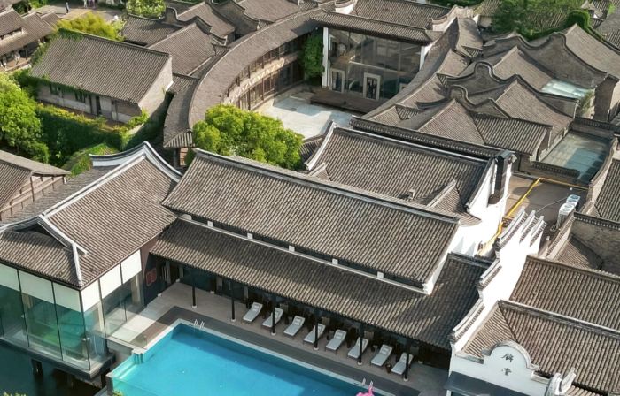 Splendid Clubhouse
