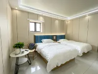 Xingfu Nuanting Homestay (Nilka County Cultural Center) - parking