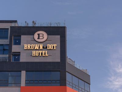 Brown Dot Siheung Geobuksum