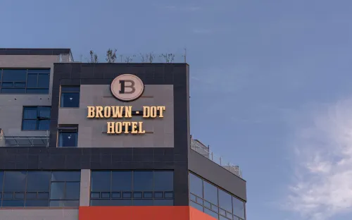 Brown Dot Siheung Geobuksum - parking