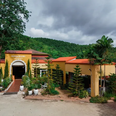Raya Buri Resort Kanchanaburi
