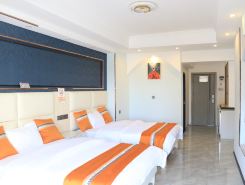Xinfengfeng Hotel (Xishuangbanna Gasa International Airport)