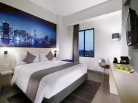 StarRay Hotel Jakarta Kebayoran - parking
