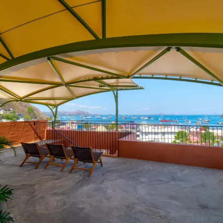 Pink Beach Coliving