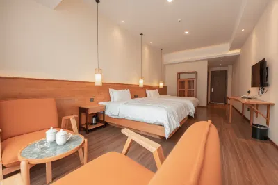 Romantic Flower Homestay (Lingshan Branch) 청칸촌 주변 호텔